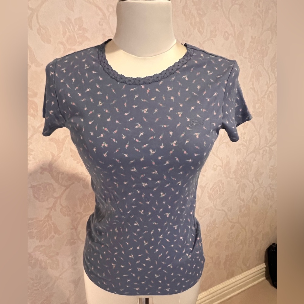 PINK Victoria's Secret Blue Floral Short Sleeve Tee